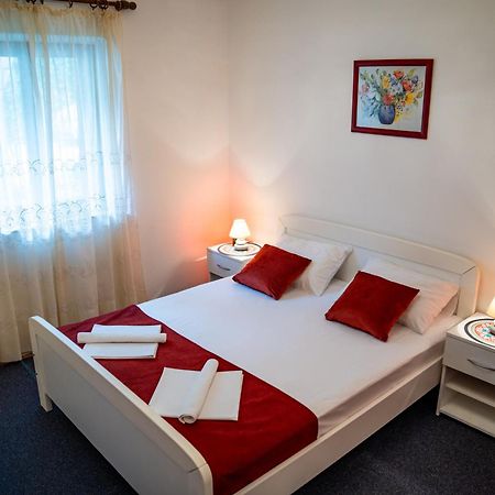 Guest House Cesic Dubrovnik Exterior photo