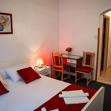 Guest House Cesic Dubrovnik Exterior photo