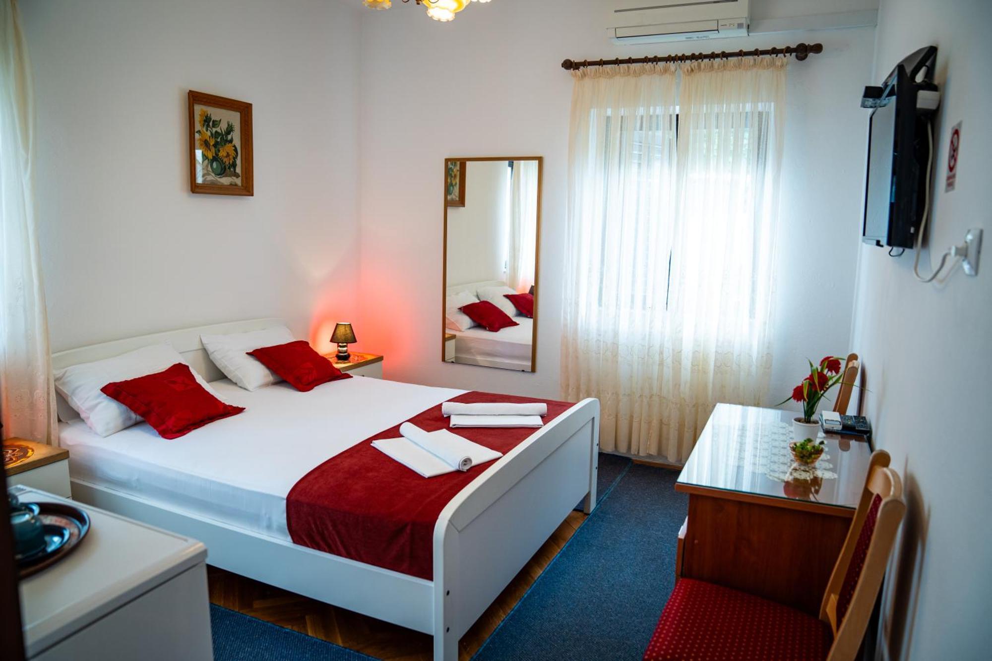 Guest House Cesic Dubrovnik Exterior photo