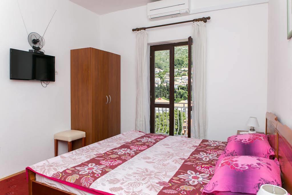 Guest House Cesic Dubrovnik Exterior photo